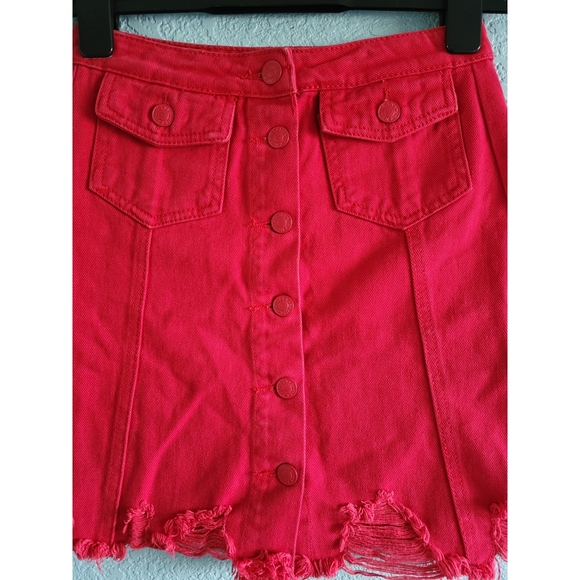 Sunset + Spring | Distressed Denim Mini Skirt - Picture 3 of 7